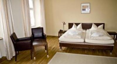 фото отеля Hotel Schyrenhof