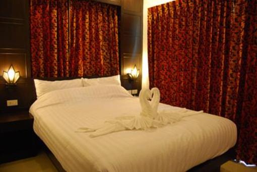 фото отеля Hallo Patong Hotel Phuket