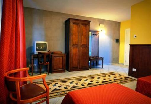 фото отеля Oasis Hotel Cherasco