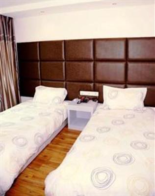 фото отеля Tongtang Youth Hotel