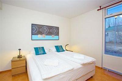 фото отеля Golden Circle Apartments