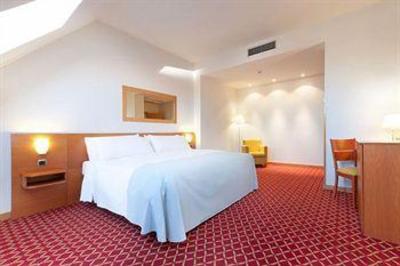 фото отеля Tryp Leon