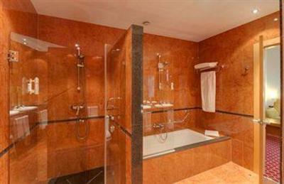 фото отеля Tryp Leon