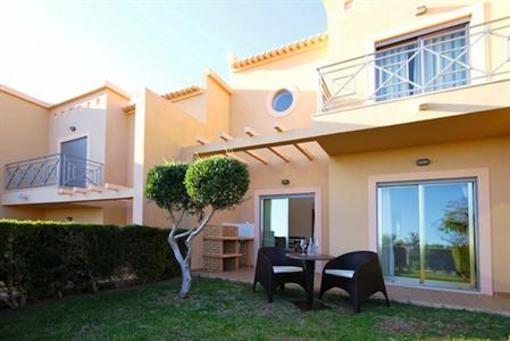фото отеля Pinheiros da Balaia Villas