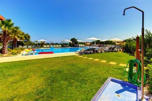 фото отеля Pinheiros da Balaia Villas