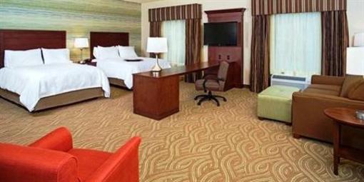 фото отеля Hampton Inn & Suites Pittsburgh Waterfront