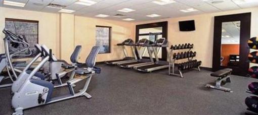 фото отеля Hampton Inn & Suites Pittsburgh Waterfront