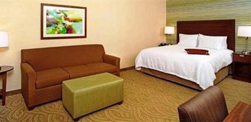 фото отеля Hampton Inn & Suites Pittsburgh Waterfront