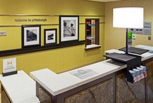 фото отеля Hampton Inn & Suites Pittsburgh Waterfront