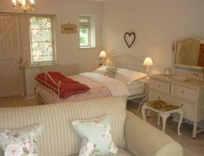фото отеля Warren House Hawkswick Skipton