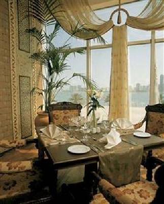 фото отеля Corniche Al Buhaira Hotel