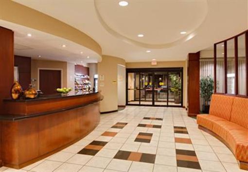 фото отеля Courtyard Phoenix North / Happy Valley