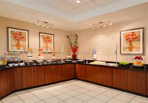 фото отеля Courtyard Phoenix North / Happy Valley