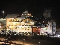 Hotel Tevini Commezzadura