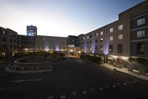фото отеля Holiday Inn Express Sandton-Woodmead