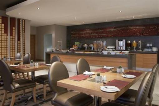 фото отеля Holiday Inn Express Sandton-Woodmead