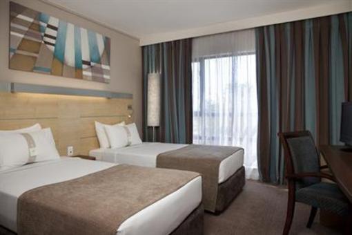 фото отеля Holiday Inn Express Sandton-Woodmead