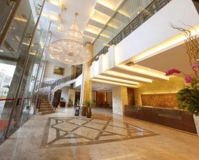 фото отеля Carrcadin Business and Entertainment Hotel