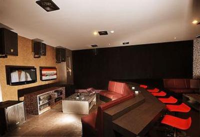 фото отеля Carrcadin Business and Entertainment Hotel