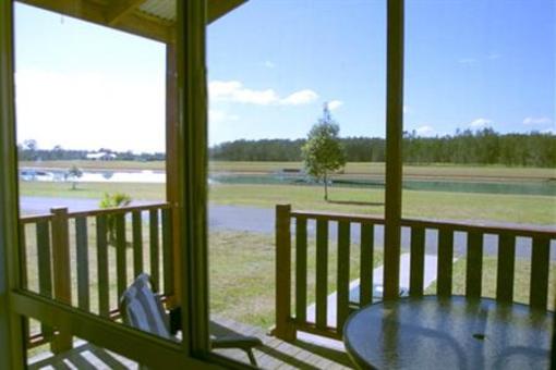 фото отеля Stoney Park Holiday Park Lodge Telegraph Point