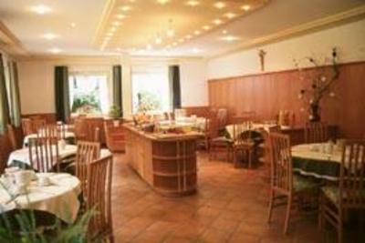 фото отеля Hotel Pension Schweitzer