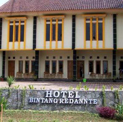 фото отеля Bintang Redannte Hotel