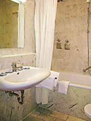 фото отеля Appartment-Hotel-Holzl
