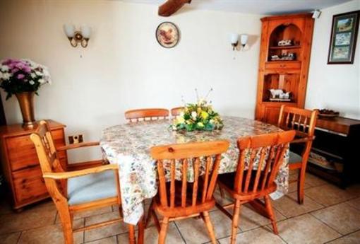фото отеля Holly Tree Farm Bed and Breakfast Macclesfield