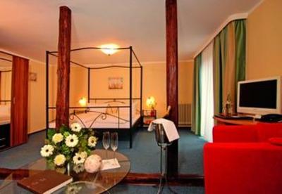 фото отеля Hotel Zum Weissen Lamm