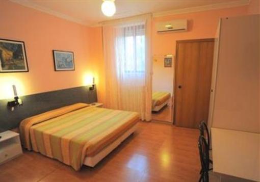 фото отеля Hotel Tropical