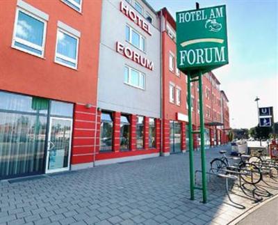 фото отеля Hotel Am Forum Furth