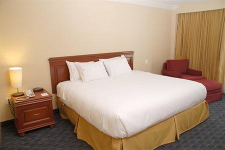 фото отеля Holiday Inn Express Toluca