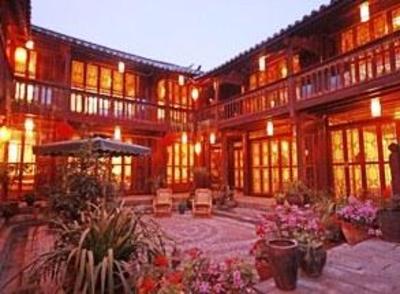 фото отеля Lijiang Red Flower Inn