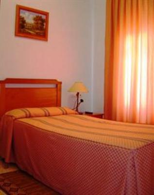 фото отеля Hostal Pino Donana