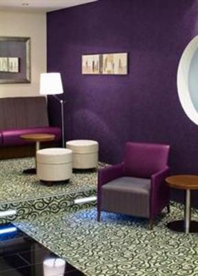 фото отеля Holiday Inn Express Stuttgart Airport