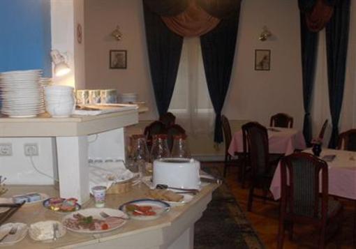 фото отеля Garni Hotel Grinka M