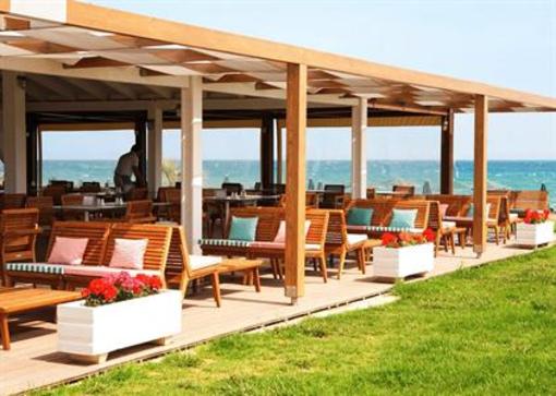 фото отеля Apladas Beach Hotel