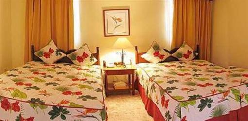 фото отеля Plaza Florida Suites