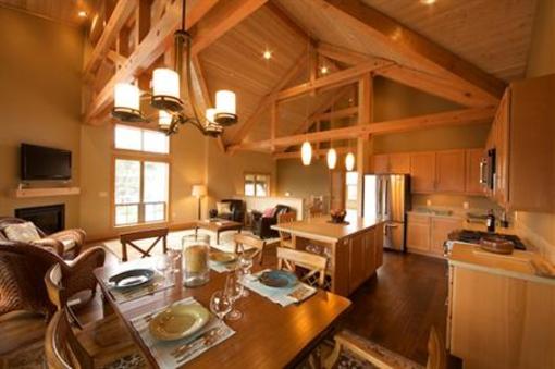 фото отеля Lodges at Cannon Beach