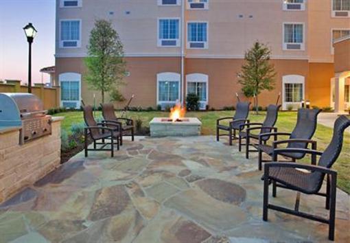 фото отеля TownePlace Suites Midland