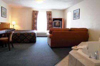 фото отеля Aurora Park Inn & Suites