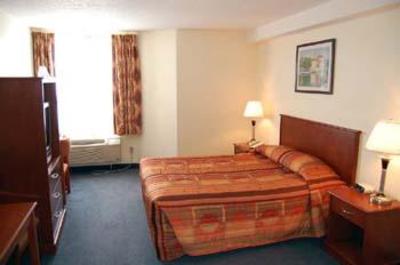 фото отеля Aurora Park Inn & Suites
