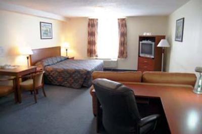 фото отеля Aurora Park Inn & Suites