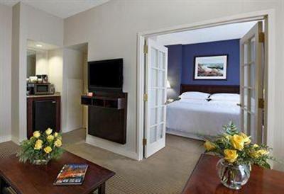 фото отеля Sheraton Suites Columbus
