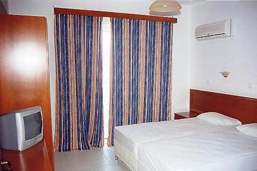 фото отеля Dorothea Apartments
