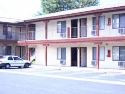 фото отеля Budget Inn of Victorville