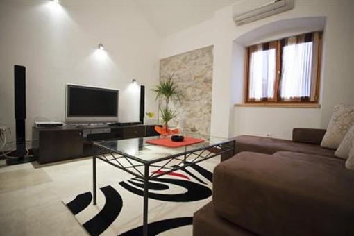 фото отеля Dalmatian Apartment Lovor Split