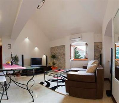 фото отеля Dalmatian Apartment Lovor Split