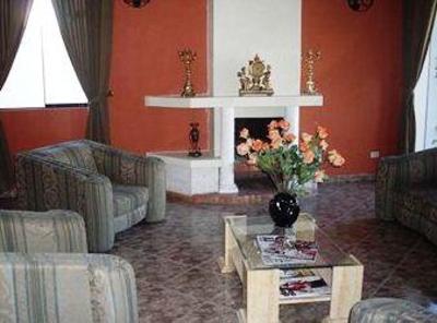 фото отеля White Tower Villa