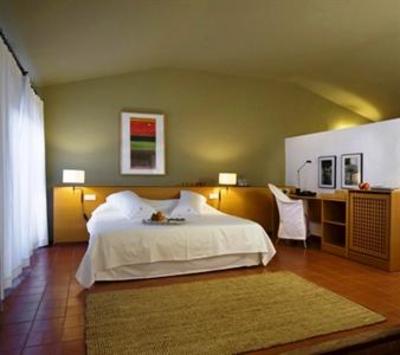 фото отеля Mas Falgarona Hotel Avinyonet de Puigventos